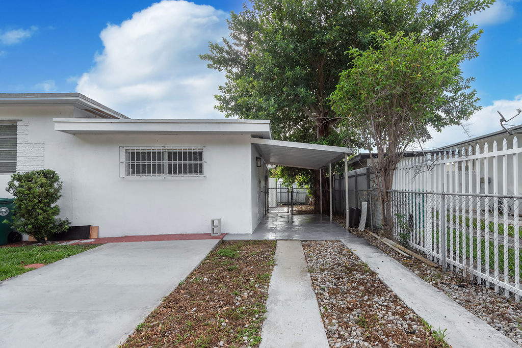 321 Northwest 21st Avenue Unit H