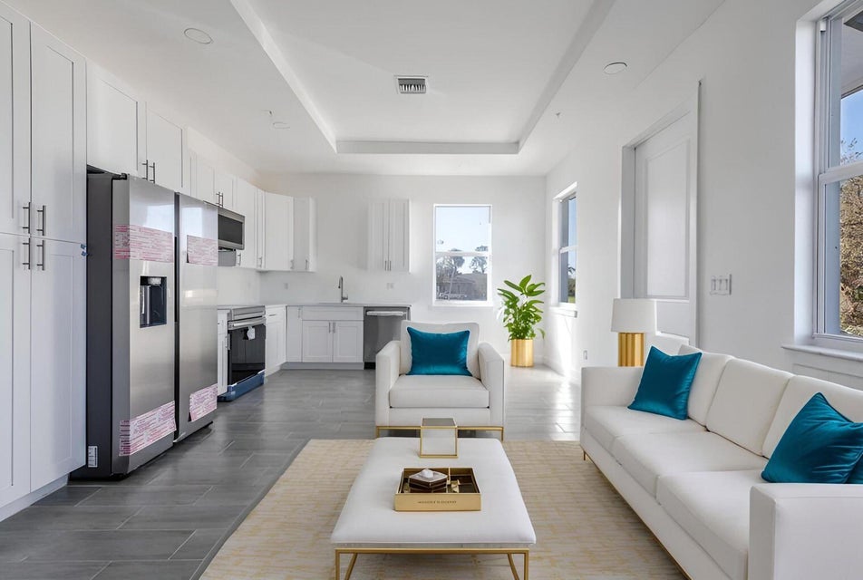 248 Rotonda Boulevard West (NEW)