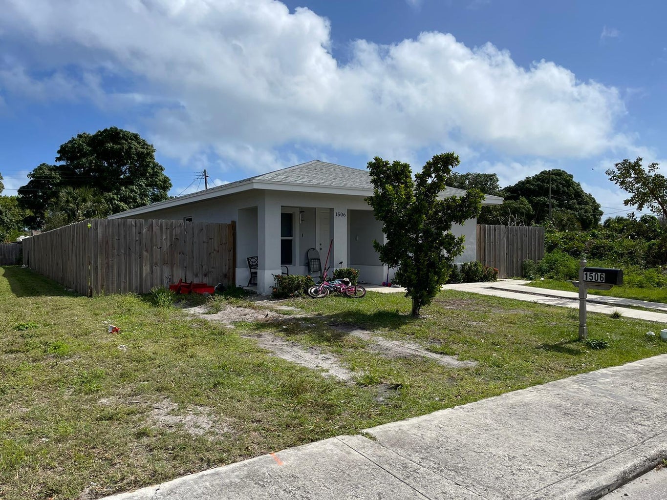 Property thumbnail image